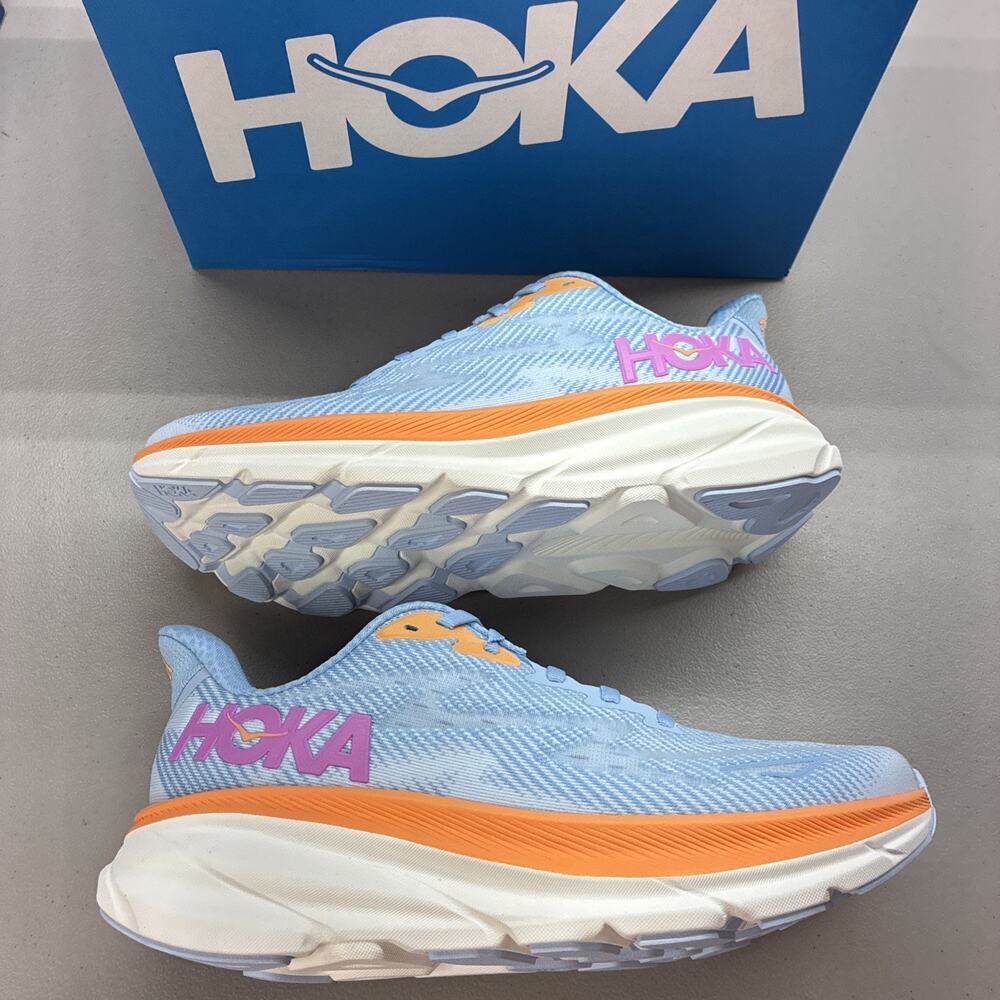 Size 8.5 Hoka One One HOKA Clifton 9 Airy Blue New In Box - B Stamp On Size Tag